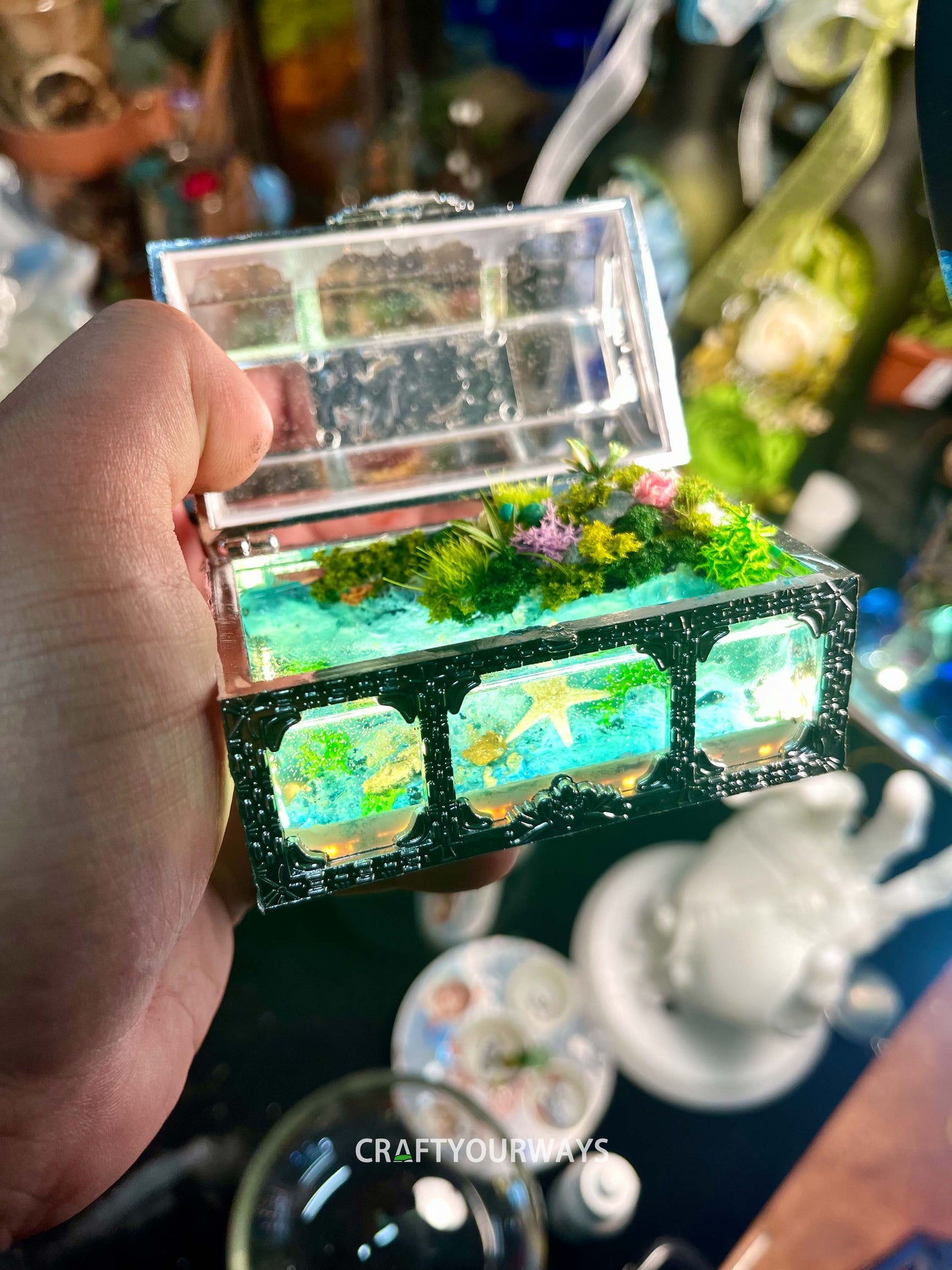 Miniature Ocean Scene with Starfish and Marine Life in Transparent Treasure Box